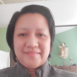 Meet your Posher, Ruela